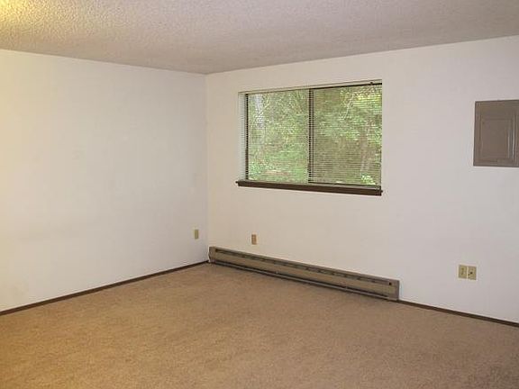 2nd image of 3154 Hawks Prairie Rd #1