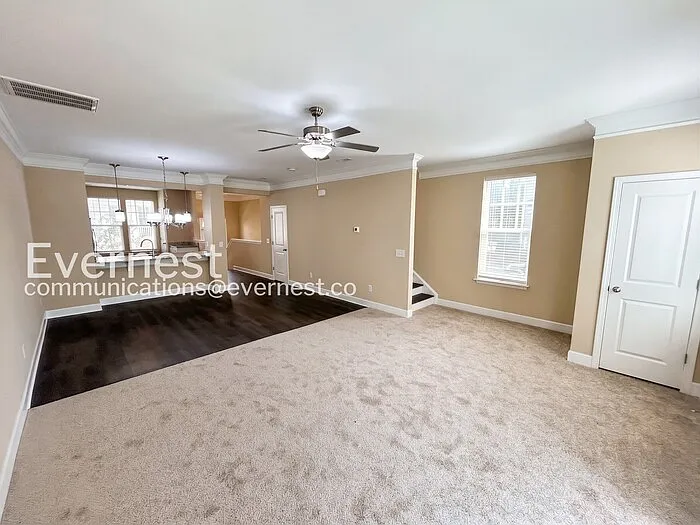 351 Kara Ln — Photo 8