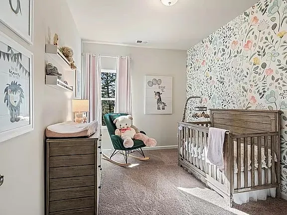 222 Dupont Dr — Photo 10