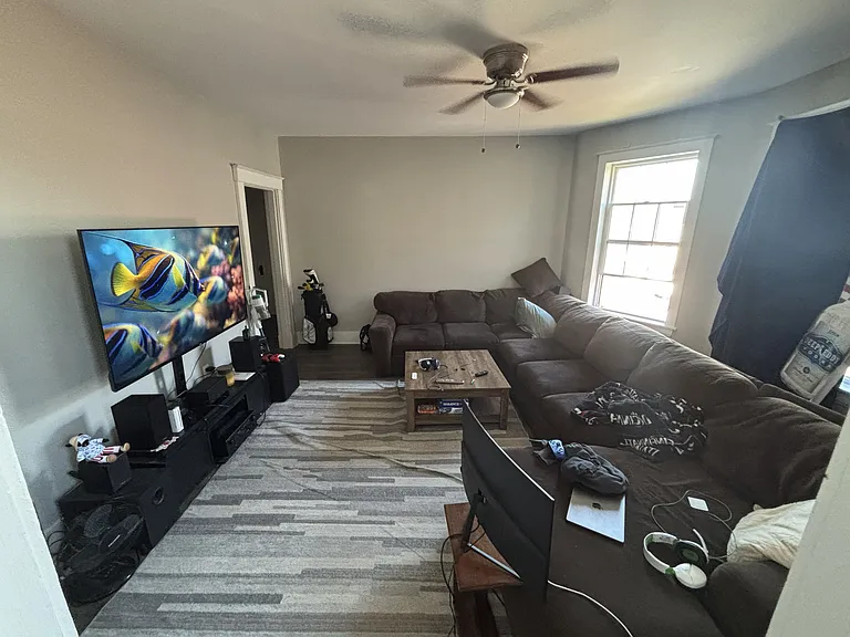 281 McCormick Pl #2 — Photo 3