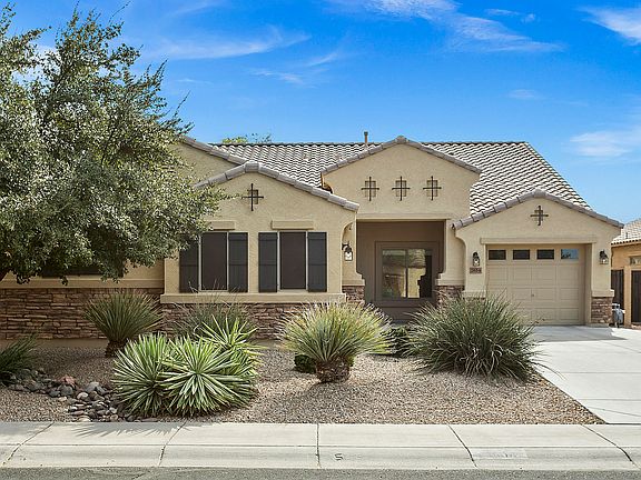 2nd image of 2654 E Bear Creek Ln