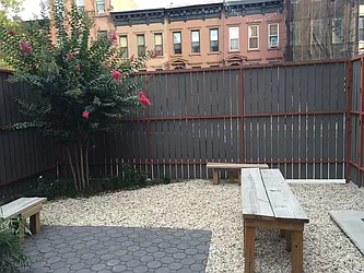 Rented by Lucky Apt Inc