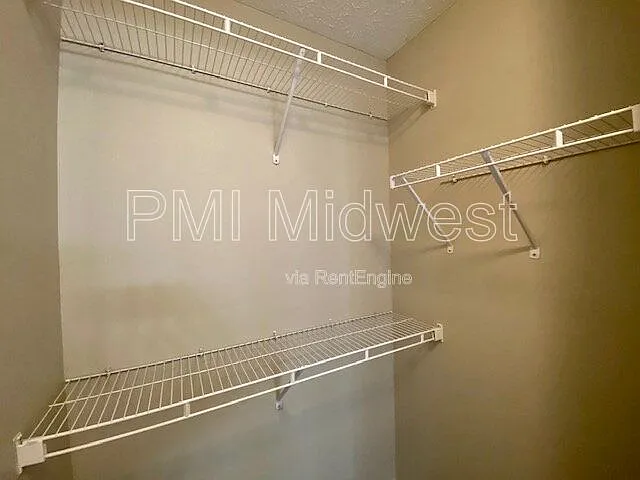 8014 Harshaw Dr — Photo 34