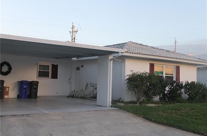 1st image of 452 Cameo Dr