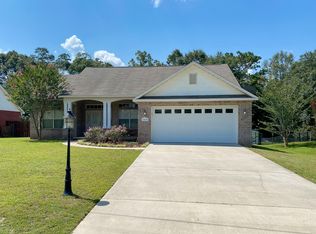 1520 Long Needle Ct, Baker, FL 32531