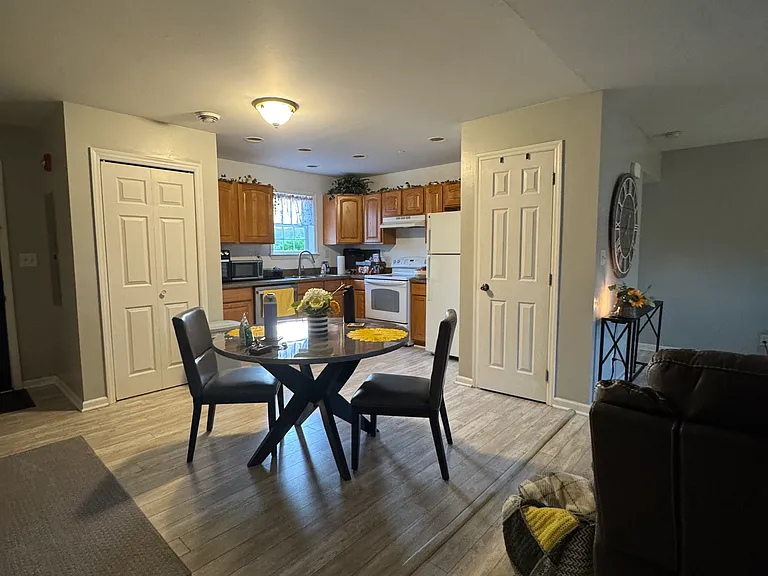 75 S Maiden St #2 — Photo 6