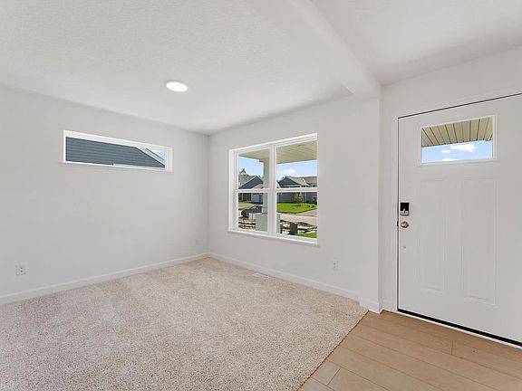 Office/ Flex Room