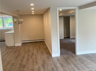110 Roosevelt Blvd, Hauppauge, NY 11788