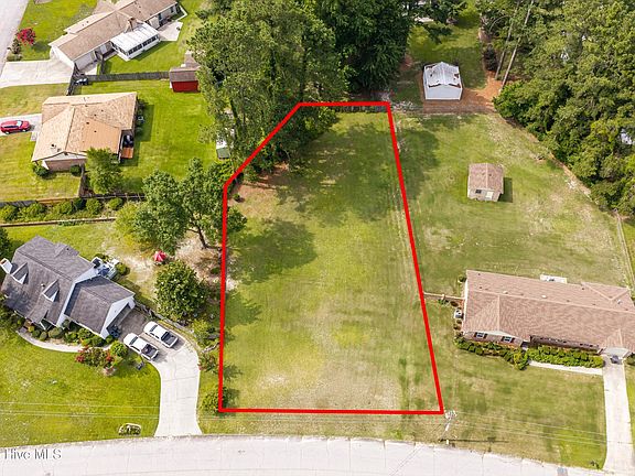 2nd image of 1724 Deerwood Drive