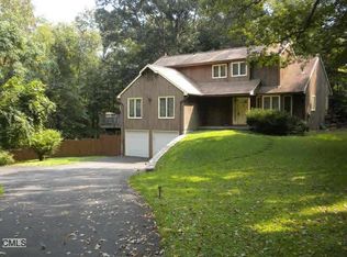 19 Edith Ln, Wilton, CT 06897