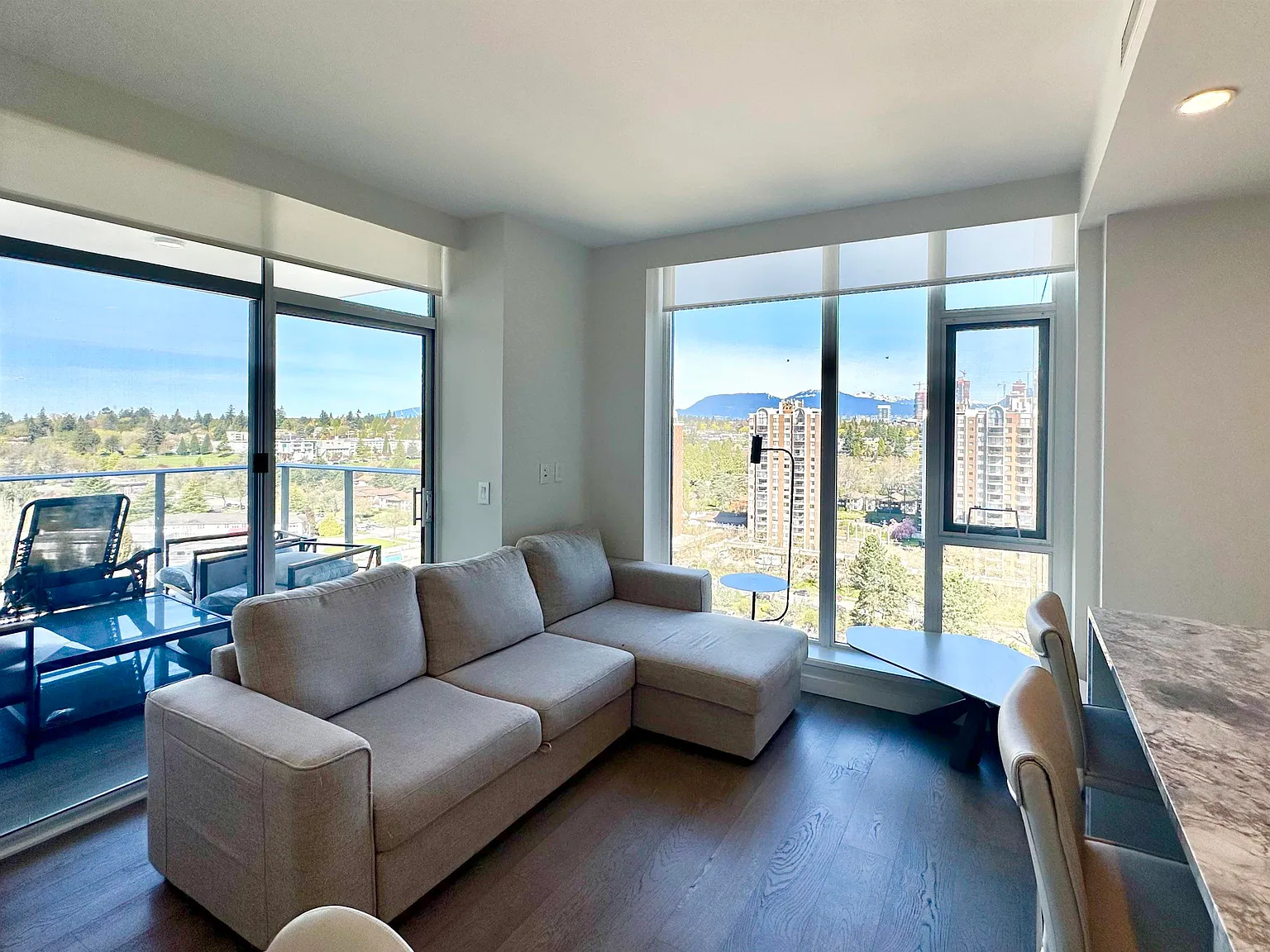 1 bed, 580 sqft, $2,300 — Photo 2