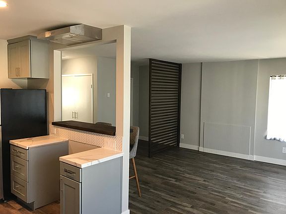 Stove shown in below photo.