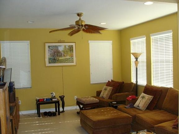 2nd image of 510 Pacific Grove Dr Unit 5