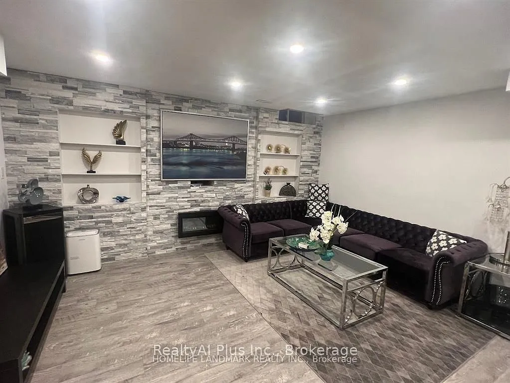 2 bed, $1,700 — Photo 3