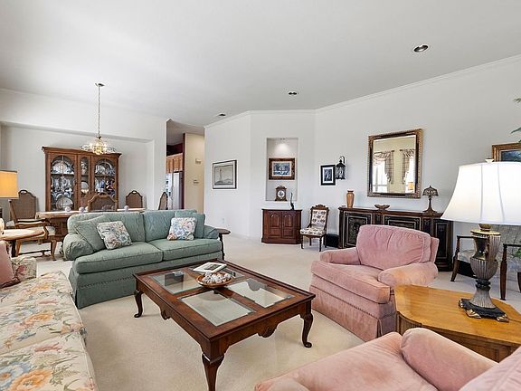 4th image of 8879 Wine Valley Cir