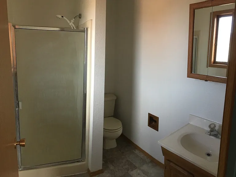 916 Montana St #918 — Photo 16