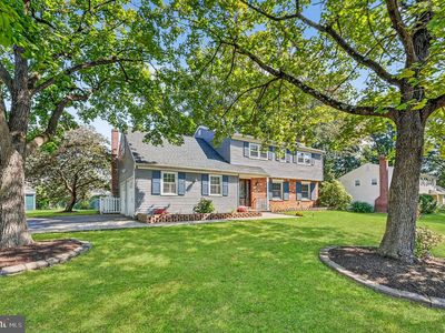 202 Garnet Ln, Wallingford, PA, 19086