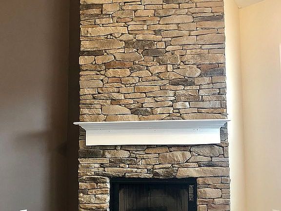 4th image of 3419 Westbrook Dr