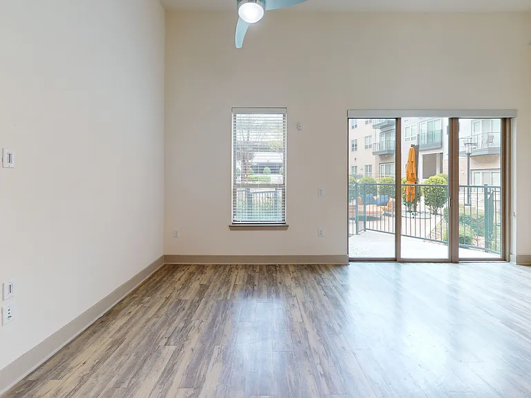 The Flats at Palisades — Photo 43