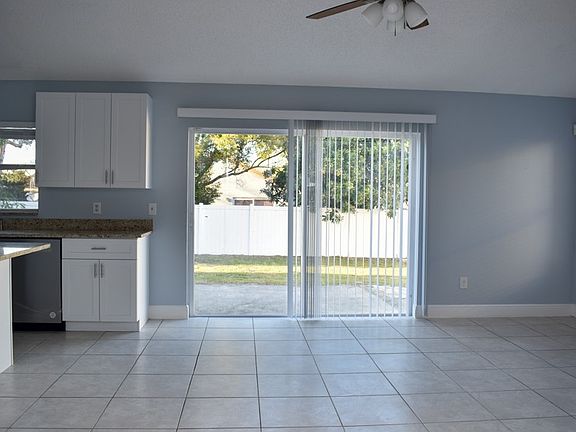 4th image of 5625 Chukar Dr