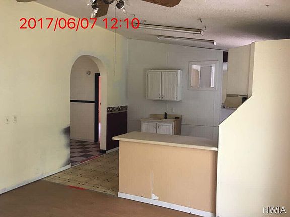 5th image of 1363 E Ave