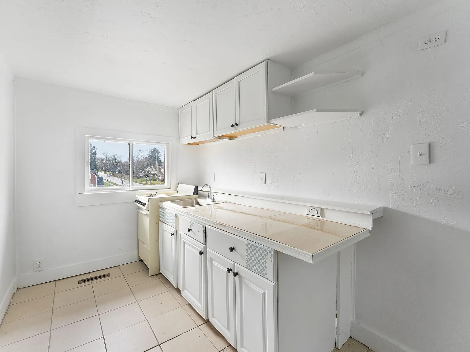 2515 East Midlothian Boulevard - 4 — Photo 1