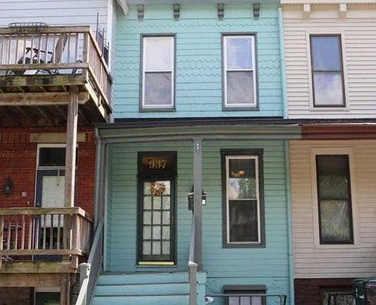 2nd image of 937 Paradrome St #B
