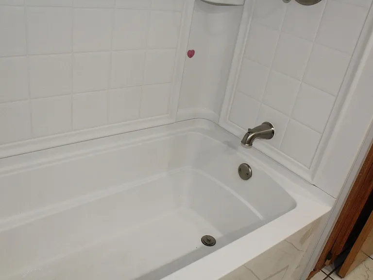 2217 Laneway Cir — Photo 11