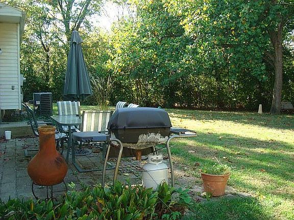 4th image of 2036 Newmarket Ct
