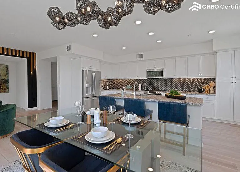 Grand Dining Room, Table Seats 10. Perfect for Entertaining.