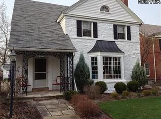 18713 Lomond Blvd, Shaker Heights, OH 44122