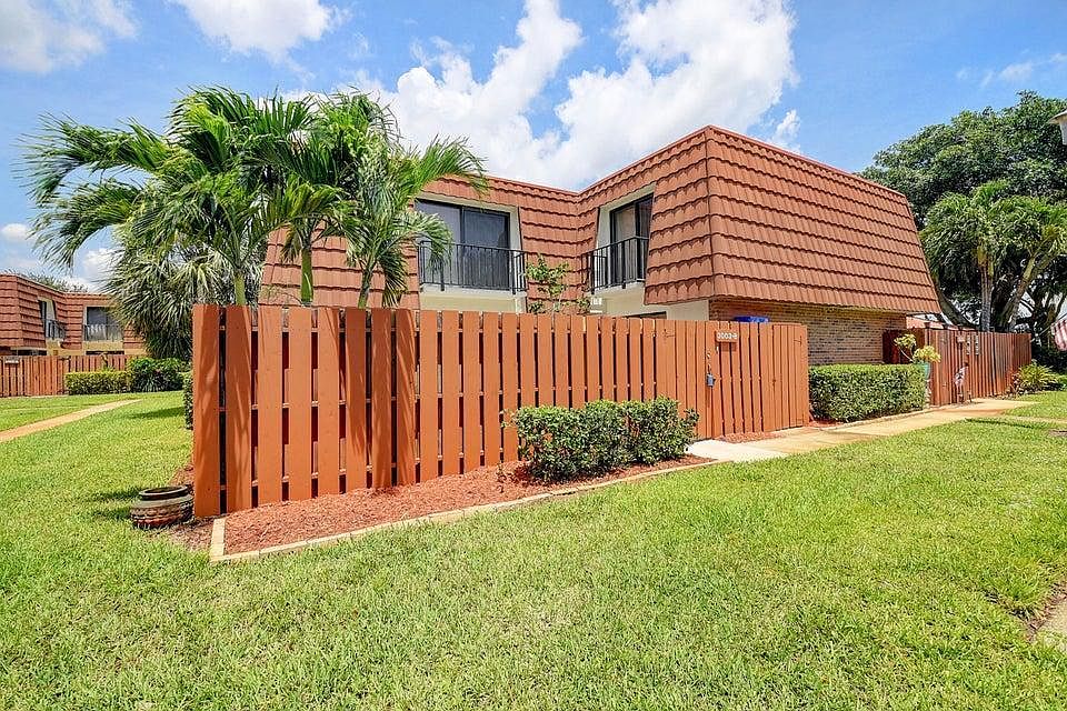 1st image of 3003 San Clara Dr APT B