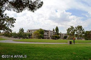 4th image of 5110 N 31st Way Unit 326