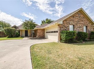7 Chimney Rock Dr, Trophy Club, TX 76262