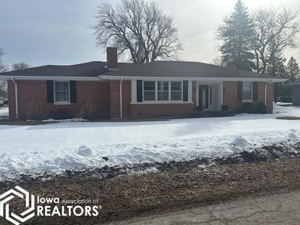 401 1st St S, Wesley, IA 50483