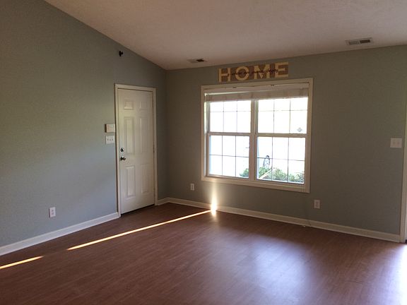 Commercial Luxury Vinyl Flr