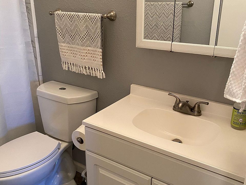 2325 S Linden Ct Denver, CO, 80222 Apartments for Rent Zillow