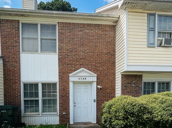 1710 Hunting Creek Dr SE