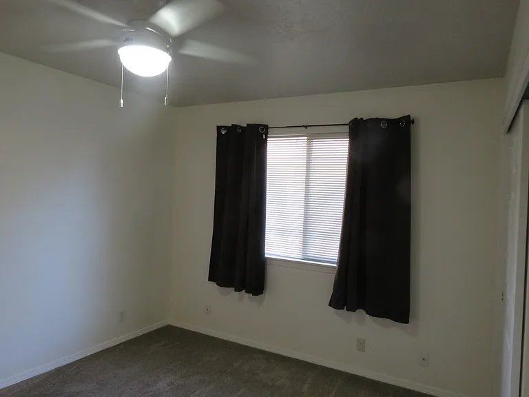 2112 S Longmont Ave — Photo 7