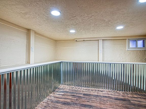 4th image of 255 1st Ave #3
