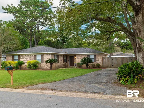 210 Jeff Davis St, Fairhope, AL 36532