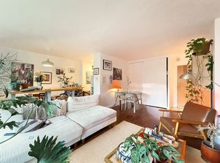 2101 Chestnut St APT 417, Philadelphia, PA 19103