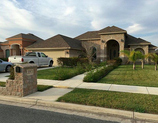 1st image of 131 Alvarez Ct