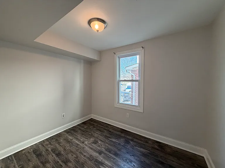 469 Alden St #1 — Photo 15