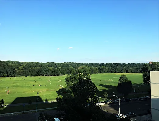 Rented by Bruma Realty LLC | media 12