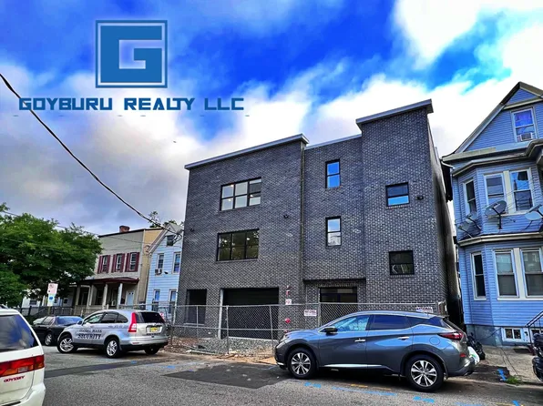 135 Pearl St #204, Paterson, NJ 07501