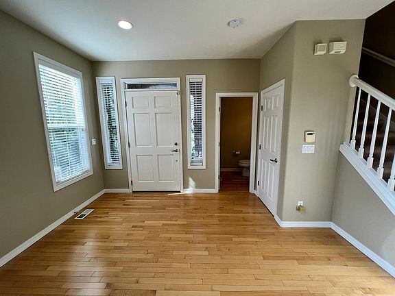 4th image of 2460 173rd Pl NE