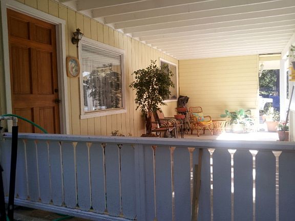 3rd image of 18000 Bonanza Dr