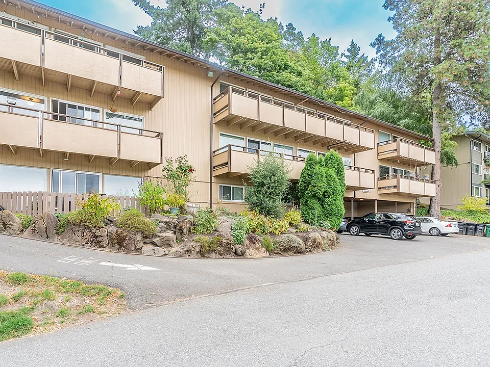 Mercer Park Apartments