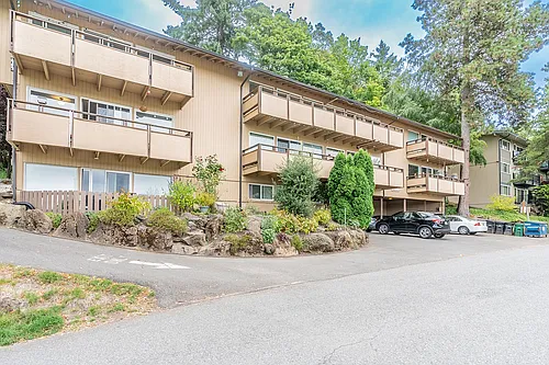 Mercer Park Apartments Photo 1